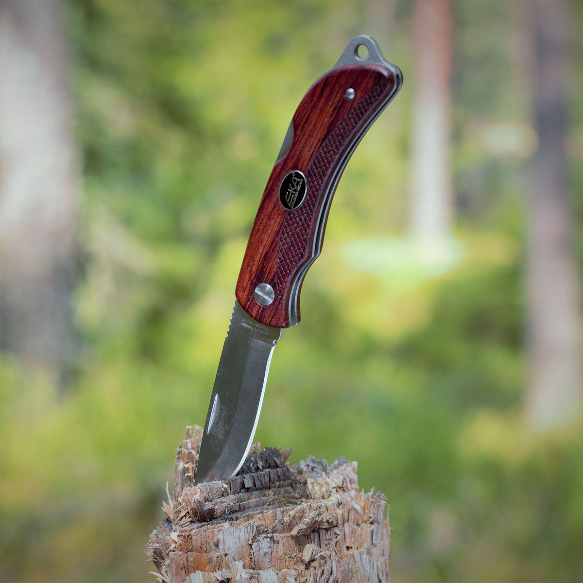 Couteau EKA Swede 8 – bois