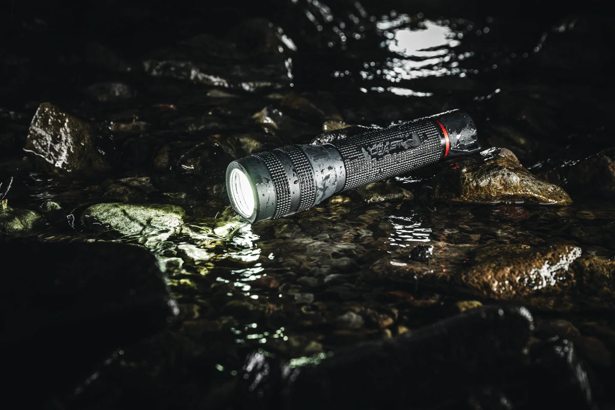 Coast GX30 IP67 svjetiljka 2300 lm 268 m